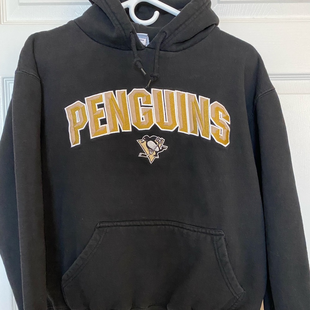 Pittsburgh Penguins hooded sweatshirt